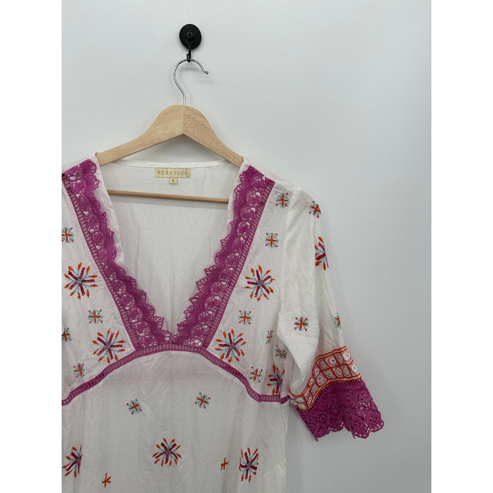 Ruby Yaya Midi Floral Embroidery Midi Dress Size M Boho Vaca Resort Sheer V Neck - Picture 4 of 7